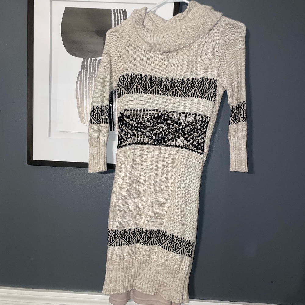 Maurice’s Three Quarter Sleeve Sweater Dress with Folded Over Collar Size Medium